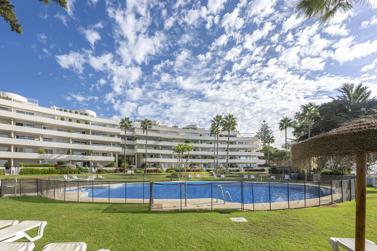 Appartement te koop in Estepona | 3 slaapkamers H5423671