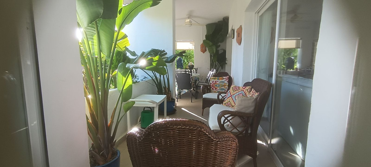 Garage te koop in Estepona | 3 slaapkamers H5434795