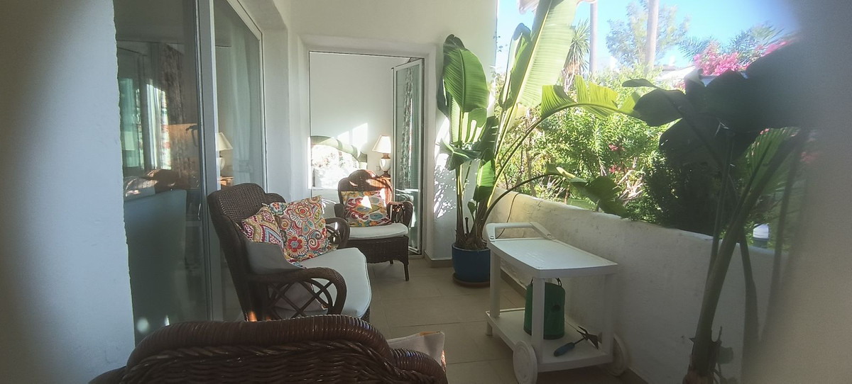 Garage te koop in Estepona | 3 slaapkamers H5434795