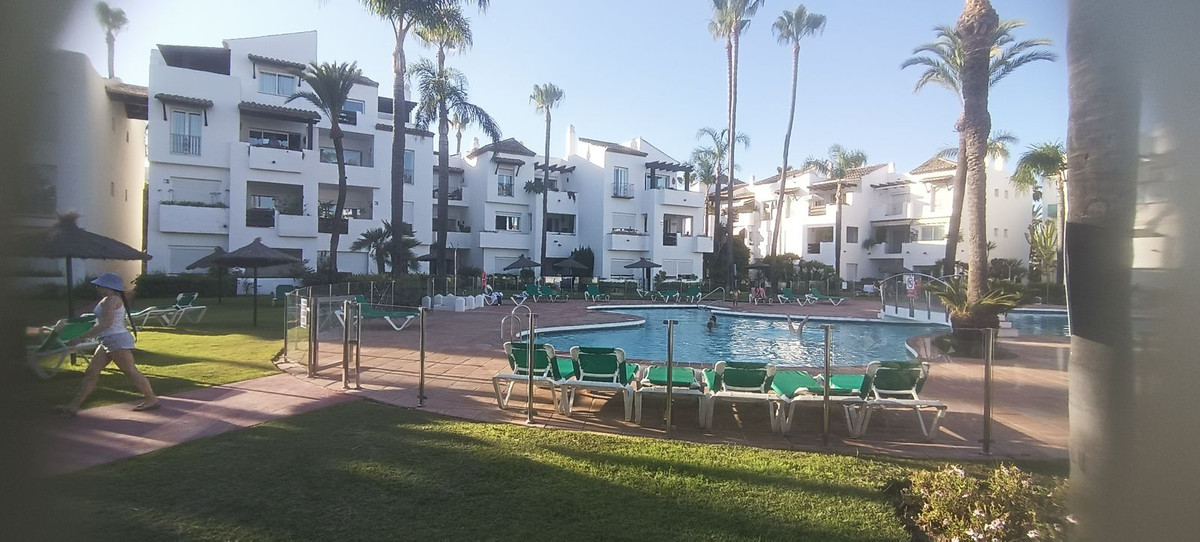 Garage te koop in Estepona | 3 slaapkamers H5434795