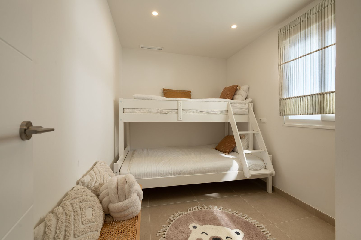 Appartement te koop in Estepona | 3 slaapkamers H5464102