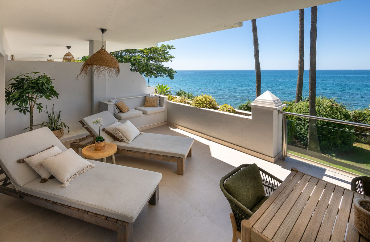 Appartement te koop in Estepona | 3 slaapkamers H5464102
