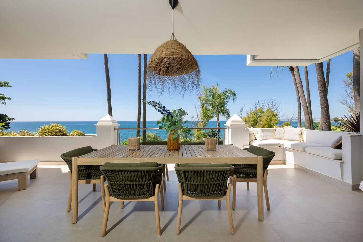 Appartement te koop in Estepona | 3 slaapkamers H5464102