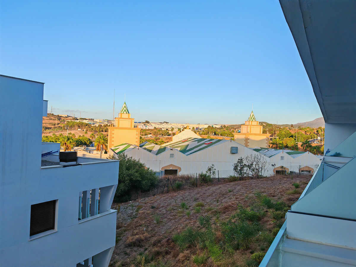 Kantoor te koop in Estepona | 3 slaapkamers H5490181