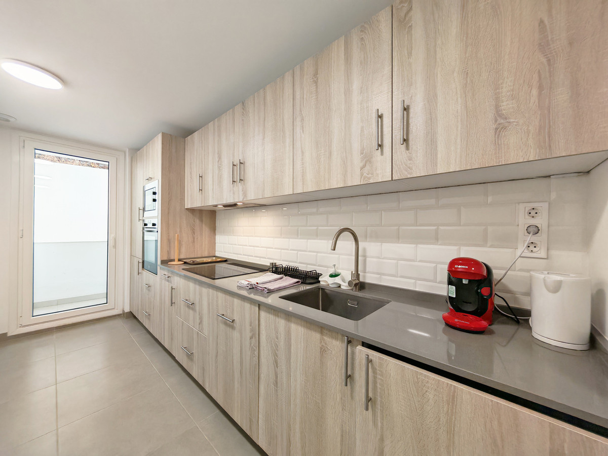 Kantoor te koop in Estepona | 3 slaapkamers H5490181