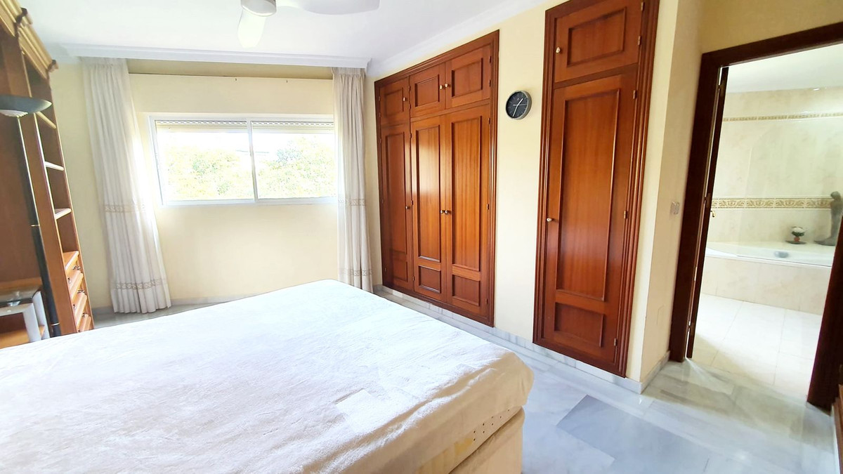 Appartement te koop in Fuengirola | 3 slaapkamers H5288782