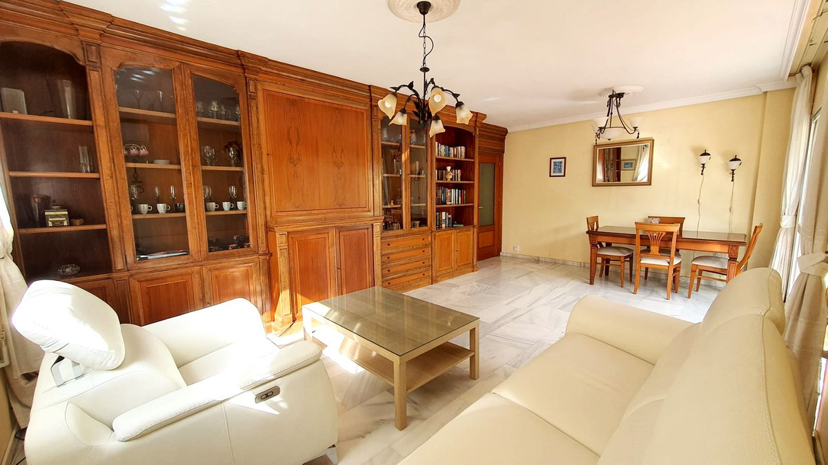 Appartement te koop in Fuengirola | 3 slaapkamers H5288782