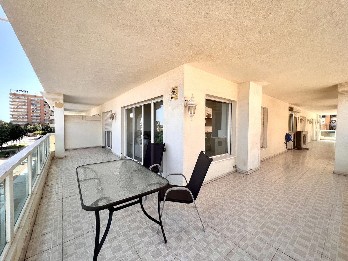 Kantoor te koop in Fuengirola | 3 slaapkamers H5401231