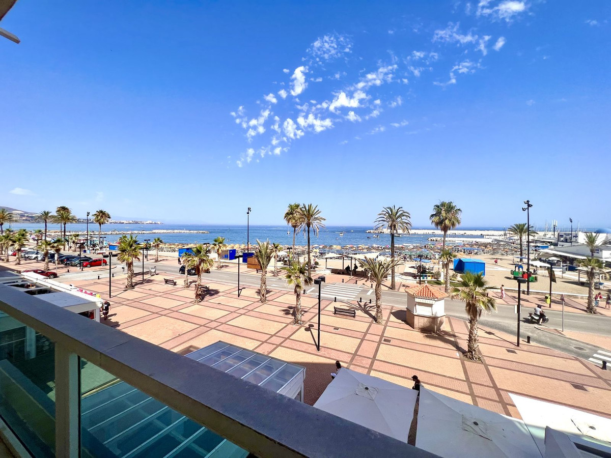 Kantoor te koop in Fuengirola | 3 slaapkamers H5401231