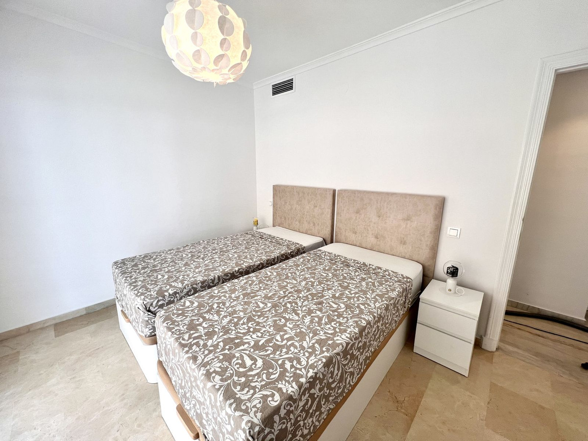 Kantoor te koop in Fuengirola | 3 slaapkamers H5401231