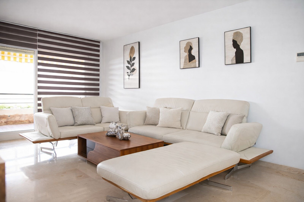 Appartement te koop in Guadalmina Alta | 2 slaapkamers H5264044