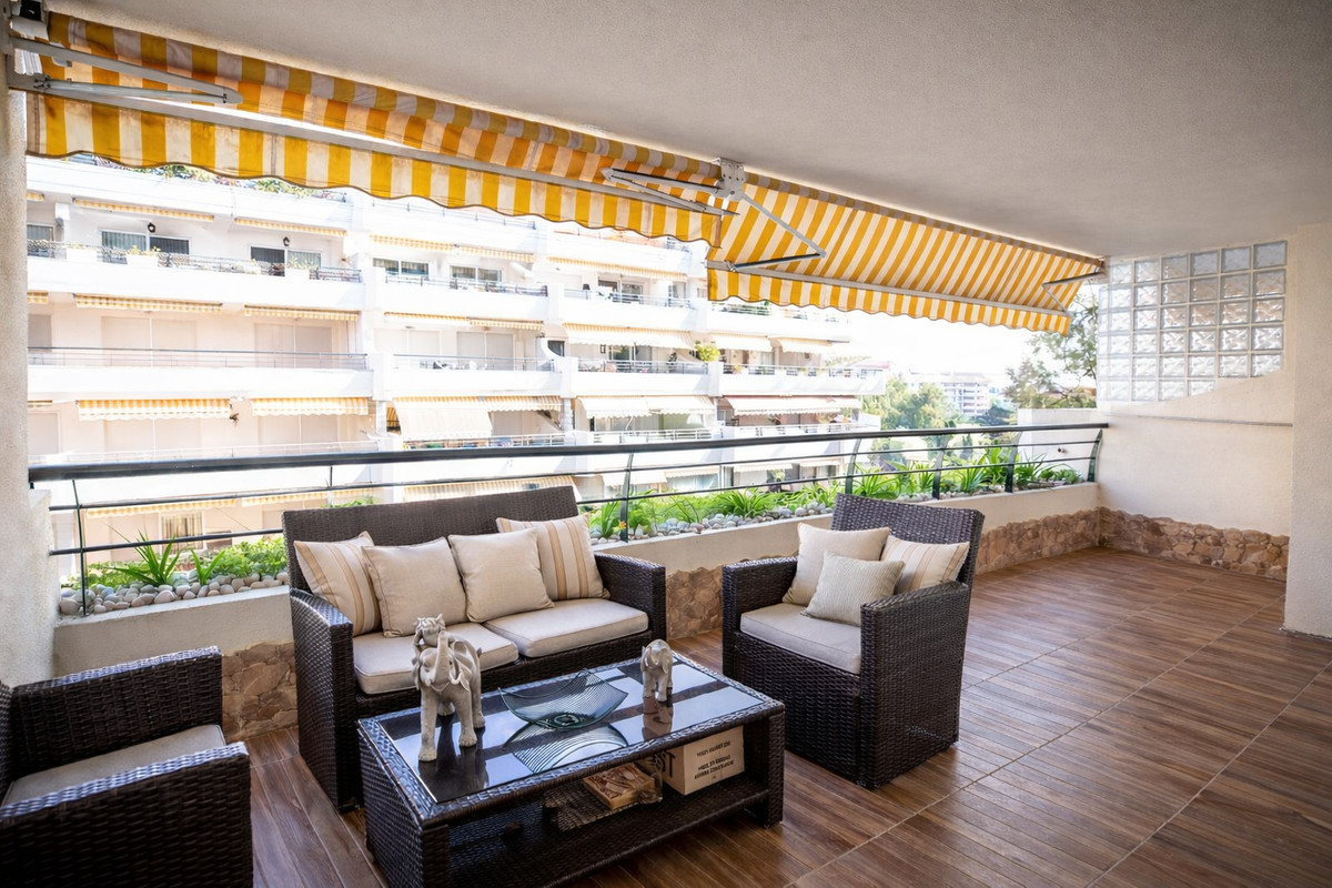 Appartement te koop in Guadalmina Alta | 2 slaapkamers H5264044