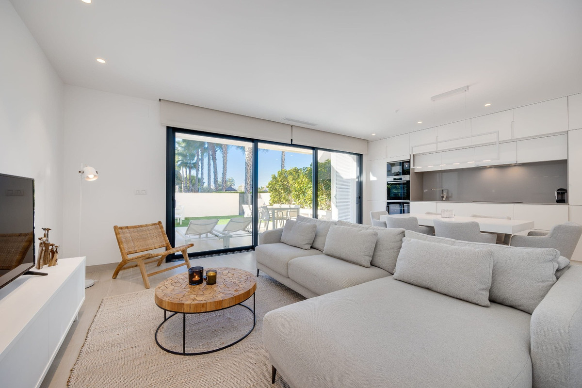 Appartement te koop in Las Colinas Golf | 3 slaapkamers H5287498