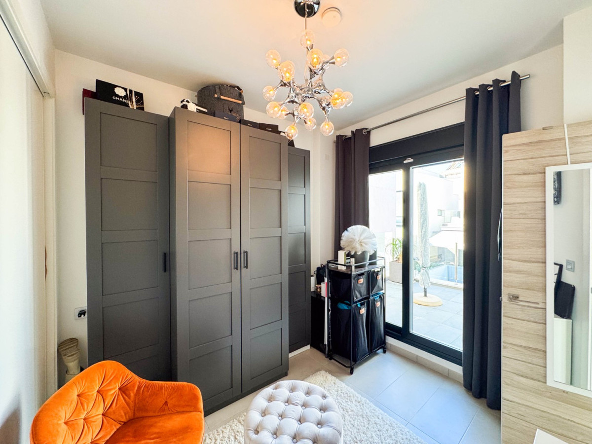 Huis te koop in Los Altos | 3 slaapkamers H5295460