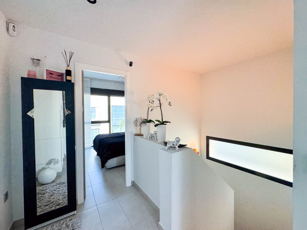 Huis te koop in Los Altos | 3 slaapkamers H5295460