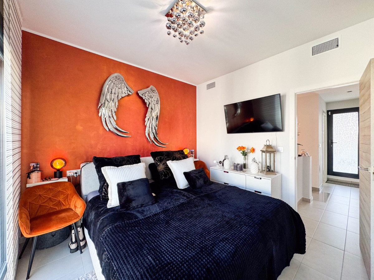 Huis te koop in Los Altos | 3 slaapkamers H5295460