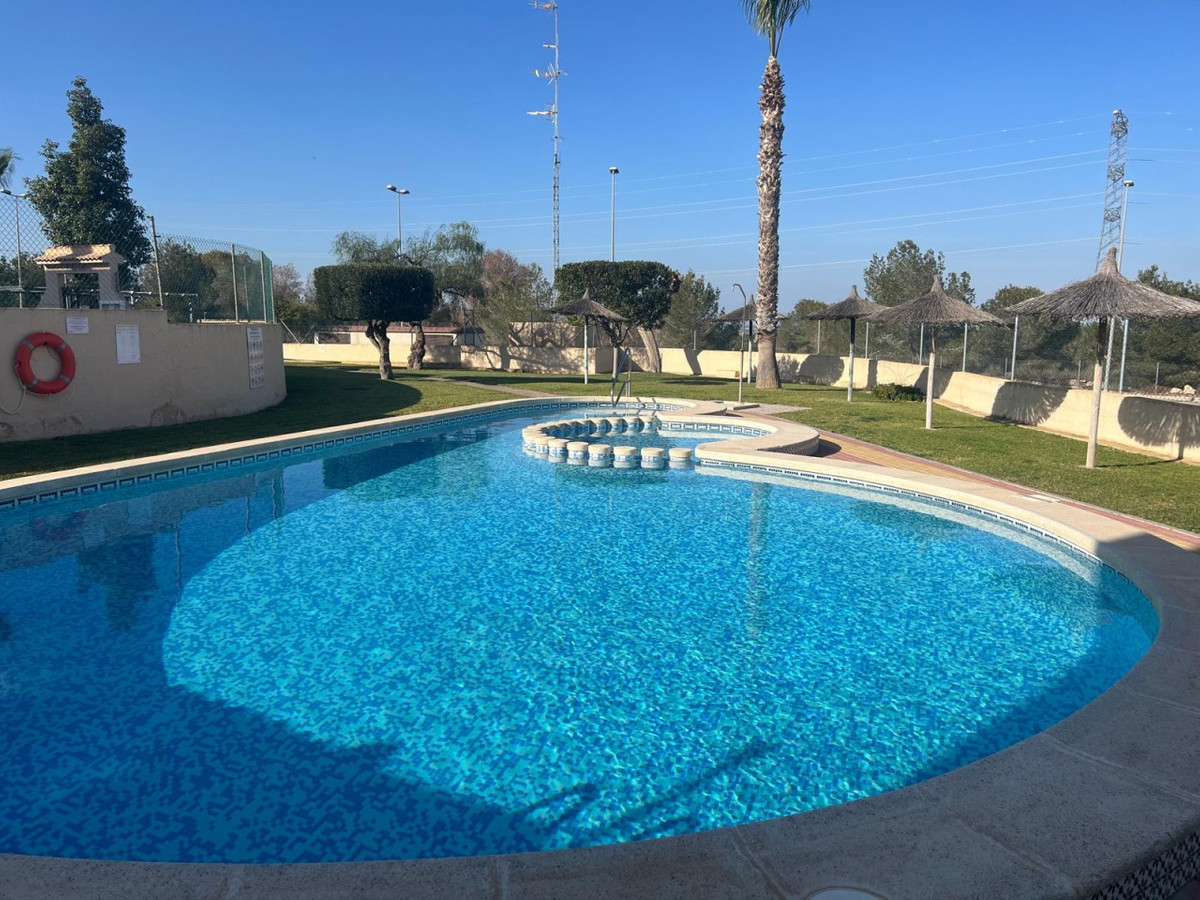 Huis te koop in Los Altos | 3 slaapkamers H5295460