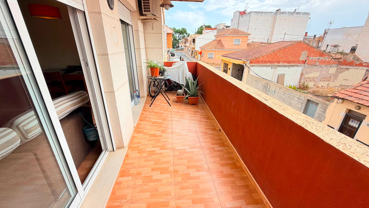Grond te koop in Los Montesinos | 2 slaapkamers H5447140