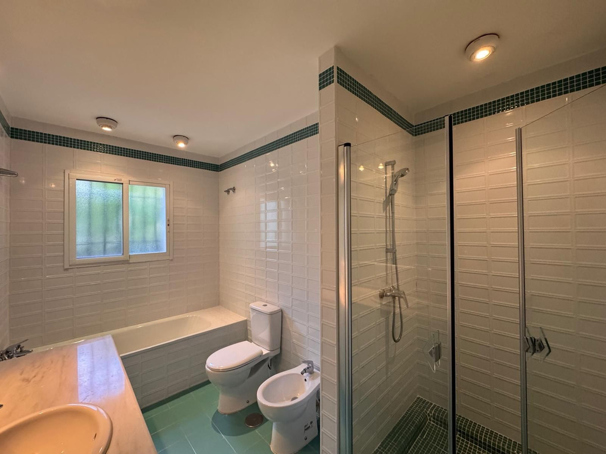 Huis te koop in Manilva | 3 slaapkamers H5325253