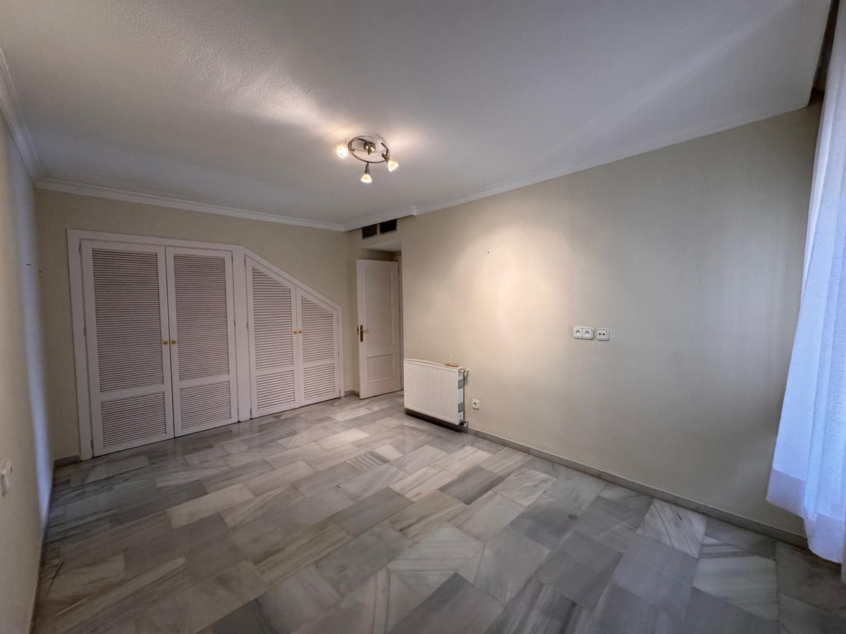 Huis te koop in Manilva | 3 slaapkamers H5325253