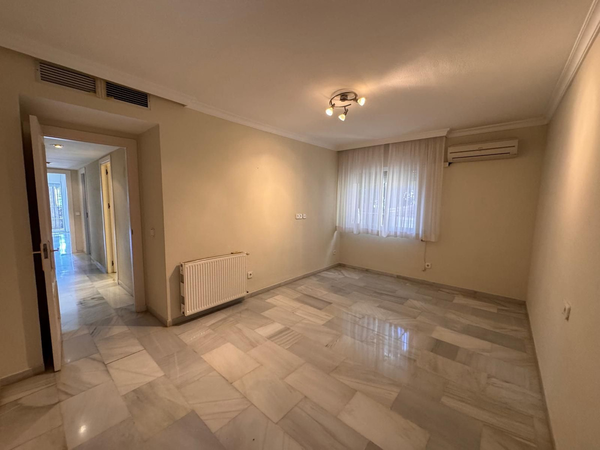 Huis te koop in Manilva | 3 slaapkamers H5325253