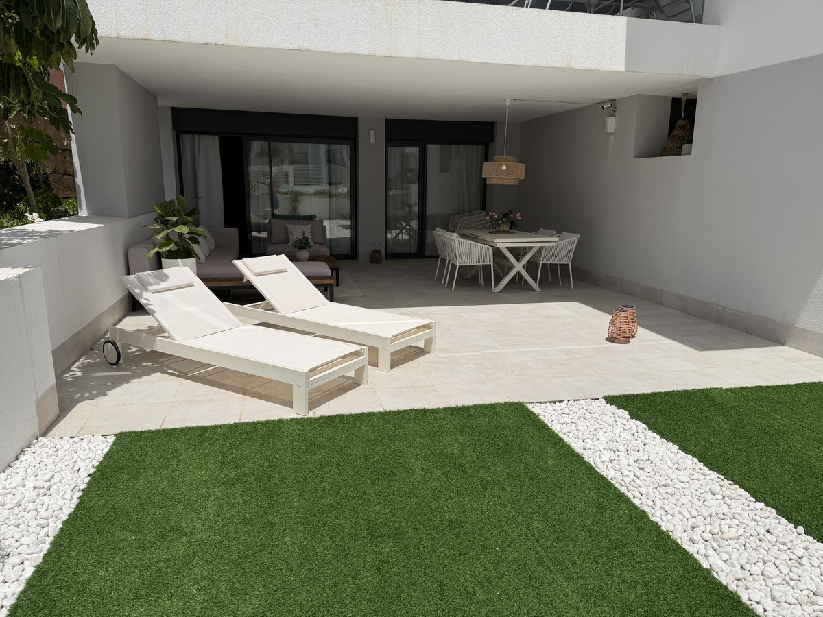 Garage te koop in Manilva | 3 slaapkamers H5480593