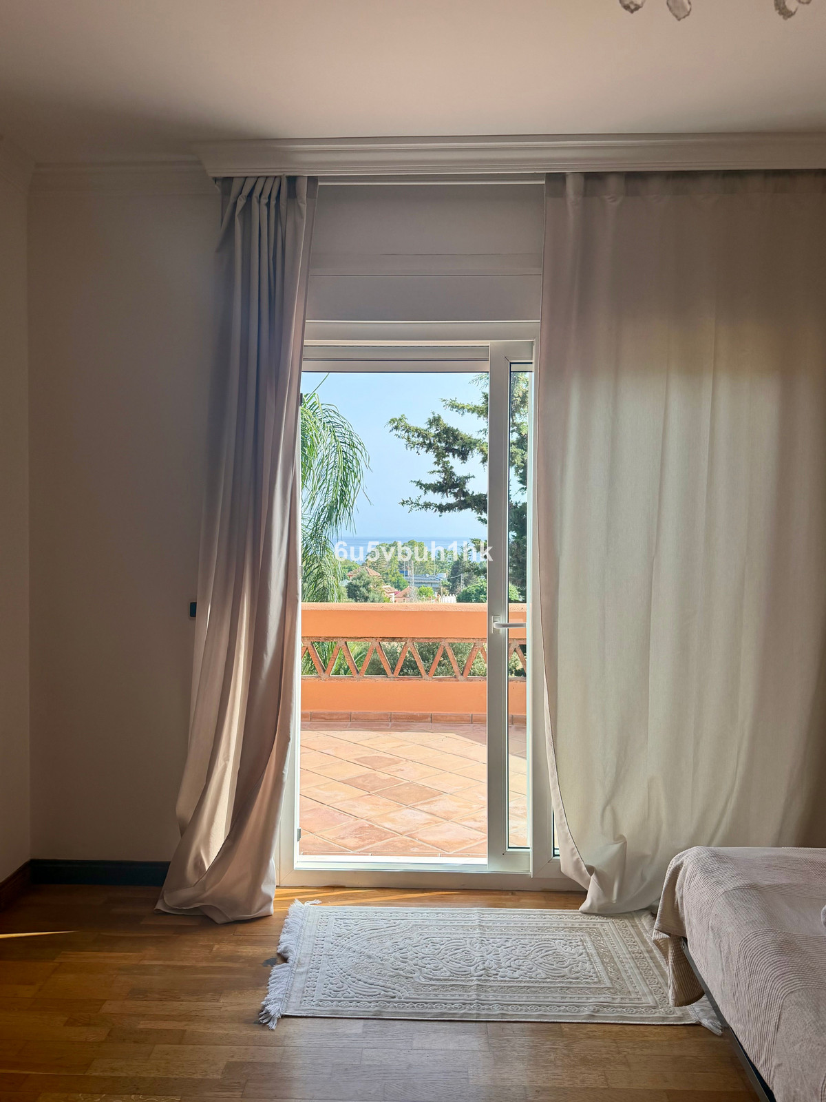 Property main view 33