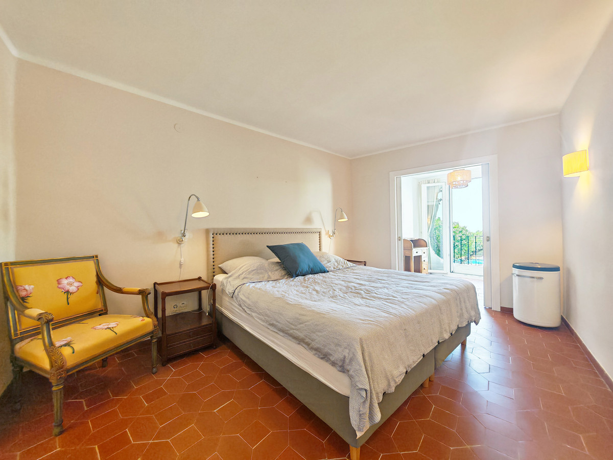 Huis te koop in Marbella | 4 slaapkamers H5464921