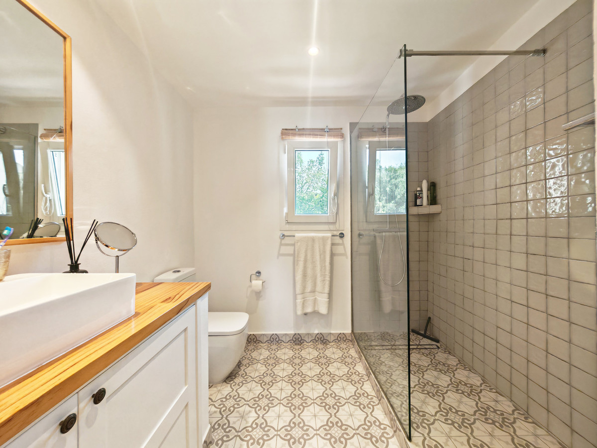 Huis te koop in Marbella | 4 slaapkamers H5464921