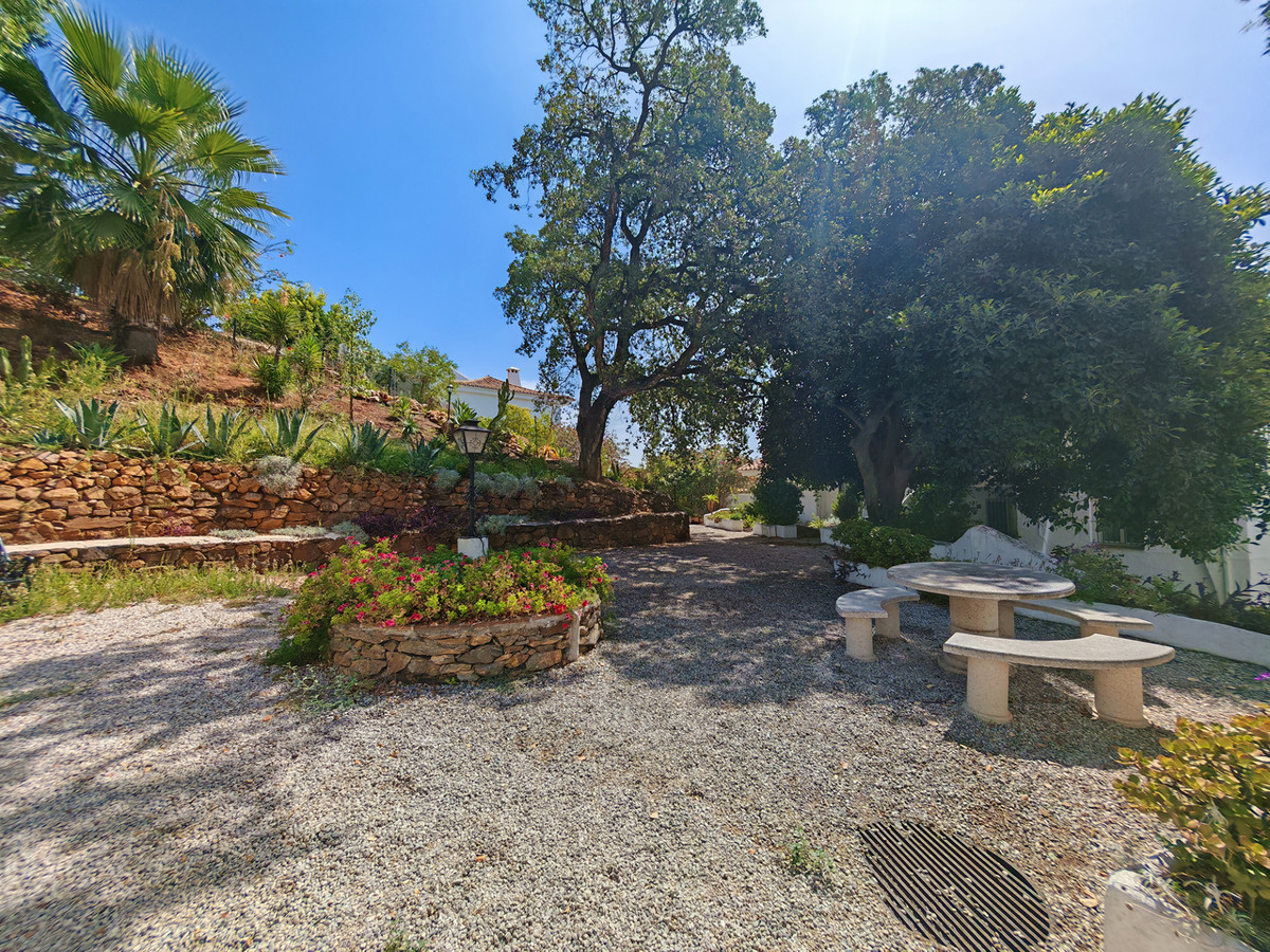 Huis te koop in Marbella | 4 slaapkamers H5464921