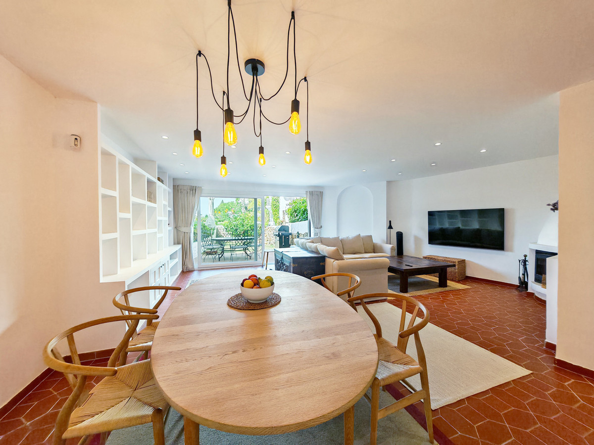 Huis te koop in Marbella | 4 slaapkamers H5464921