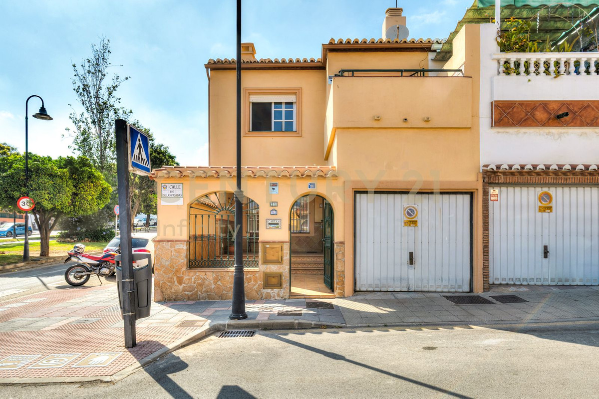 Huis te koop in Mijas | 4 slaapkamers H5423206