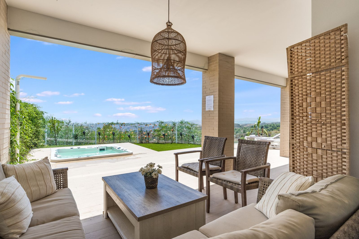 Anders te koop in Mijas Costa | 3 slaapkamers H5489962