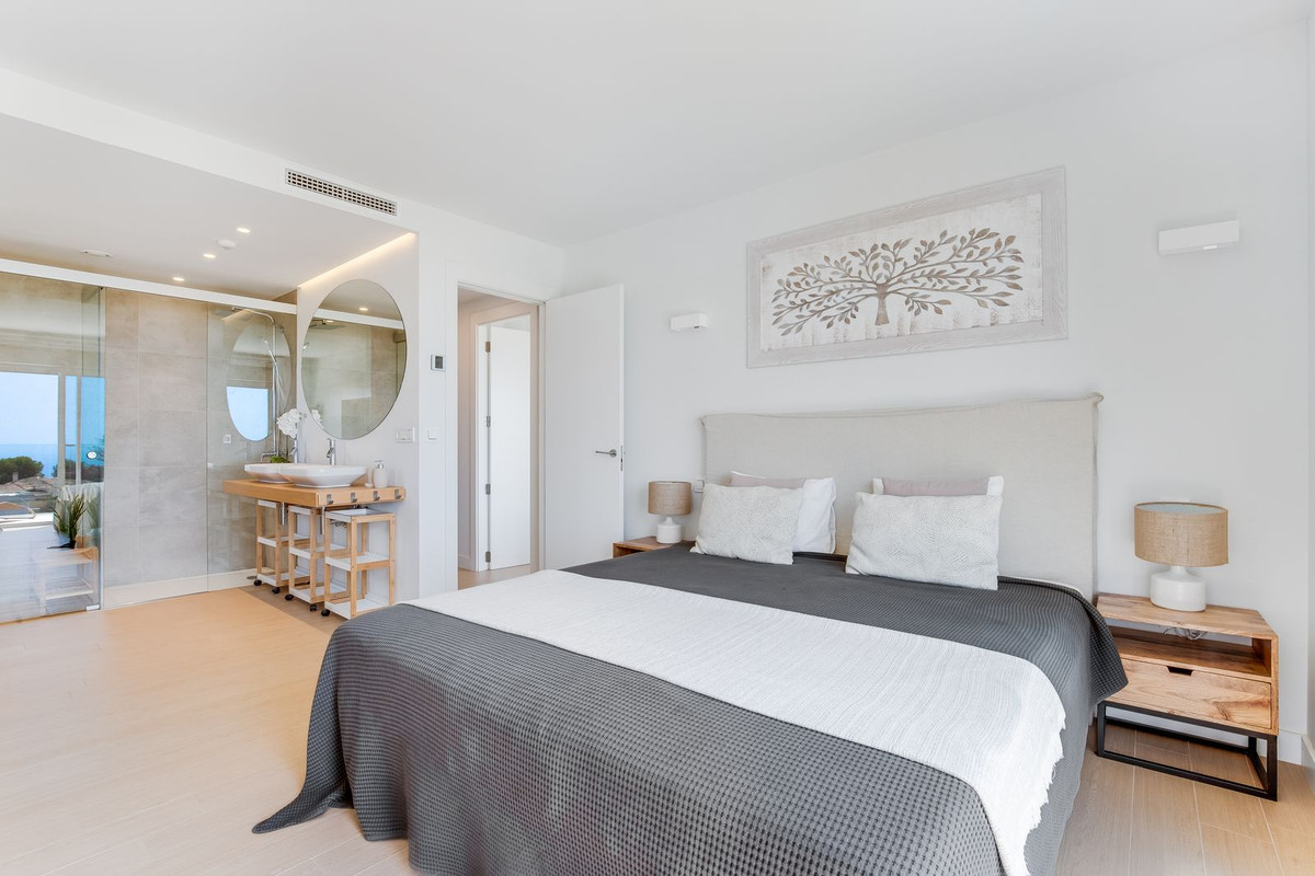Anders te koop in Mijas Costa | 3 slaapkamers H5489962