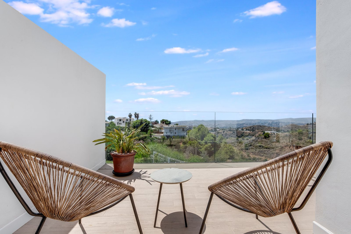 Anders te koop in Mijas Costa | 3 slaapkamers H5489962