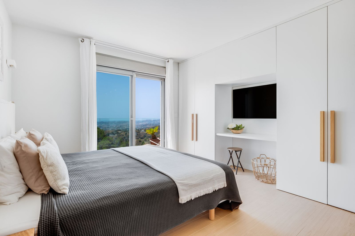 Anders te koop in Mijas Costa | 3 slaapkamers H5489962