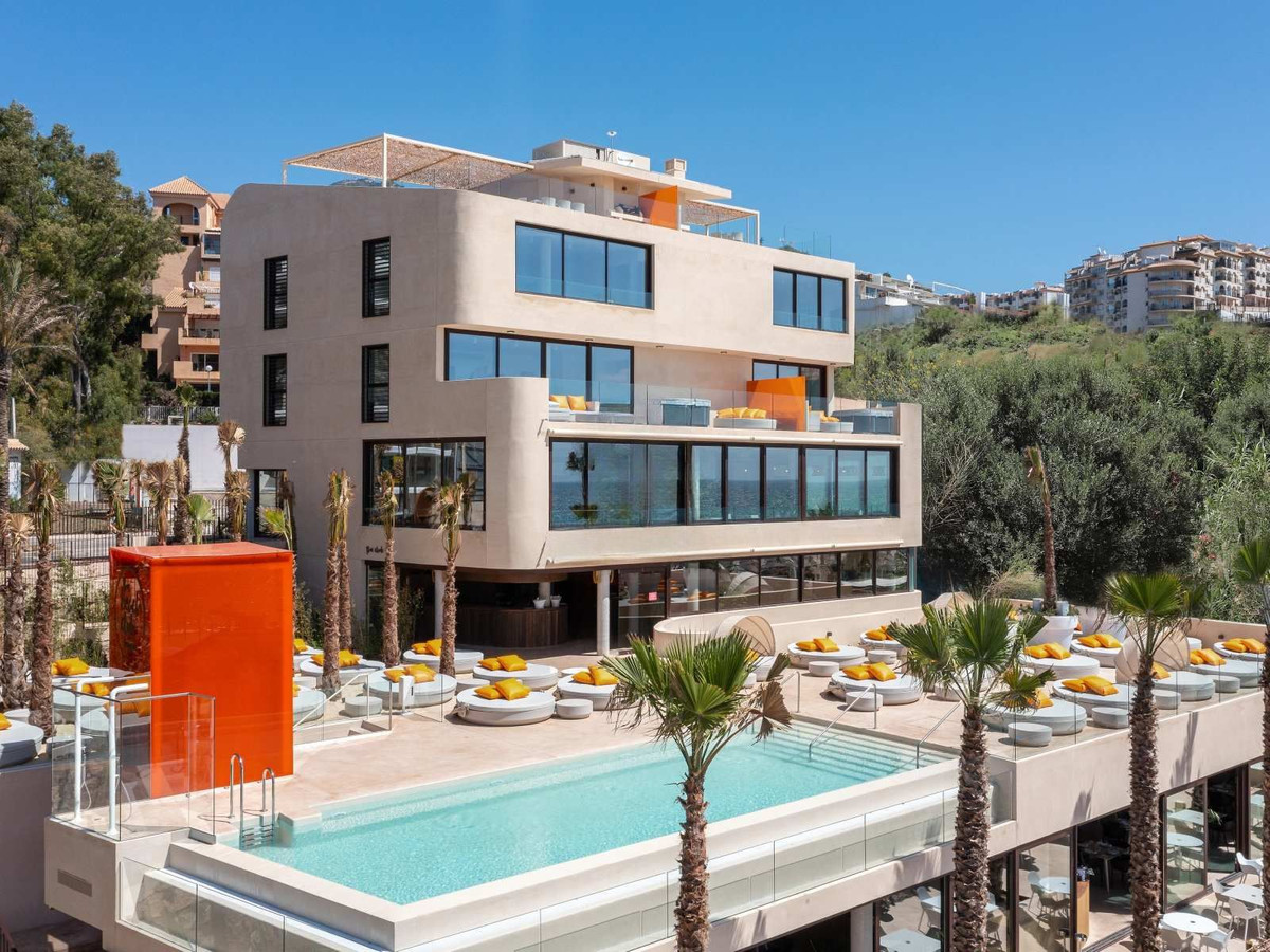 Anders te koop in Mijas Costa | 3 slaapkamers H5489962