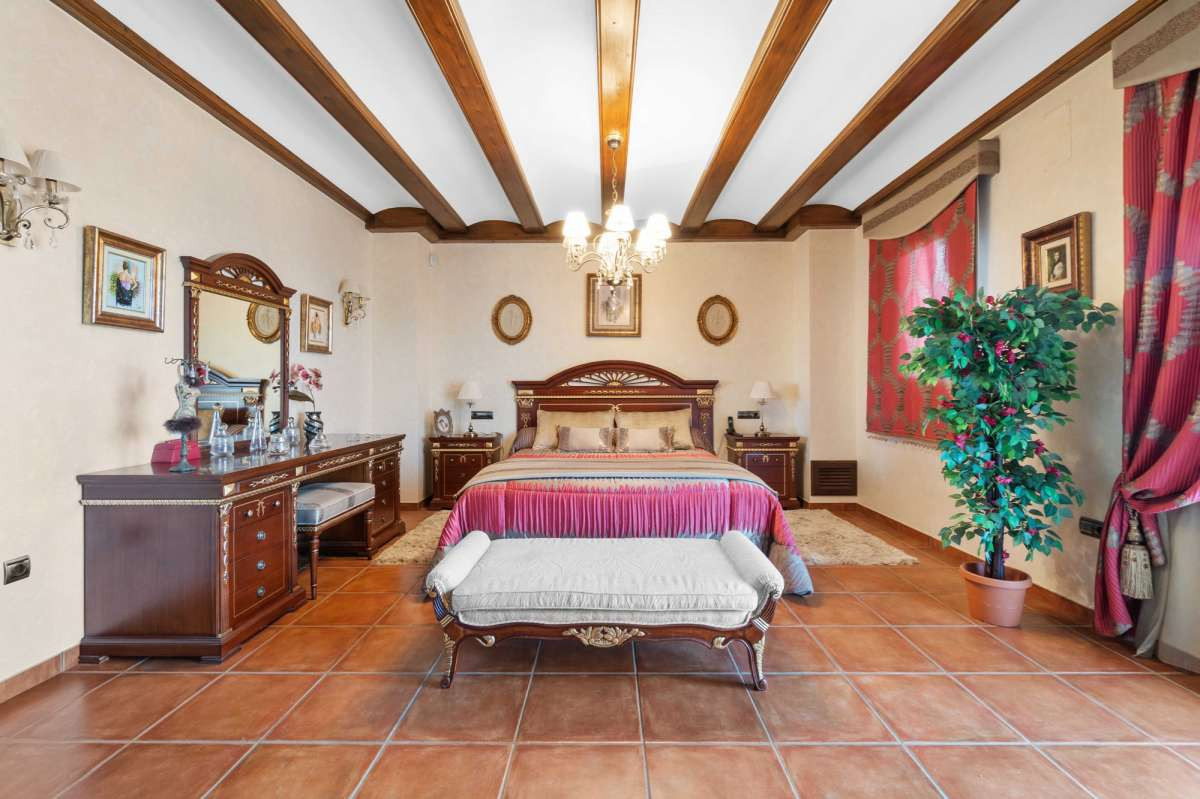 Property main view 20
