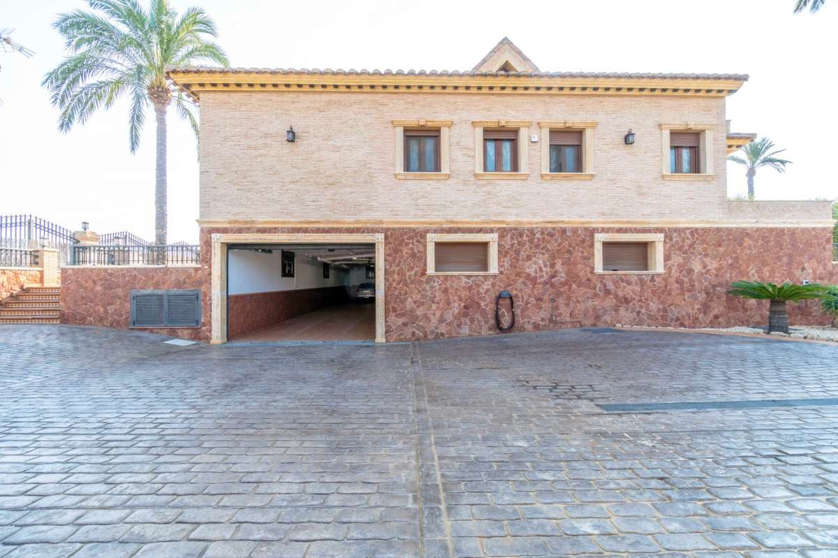 Property main view 35