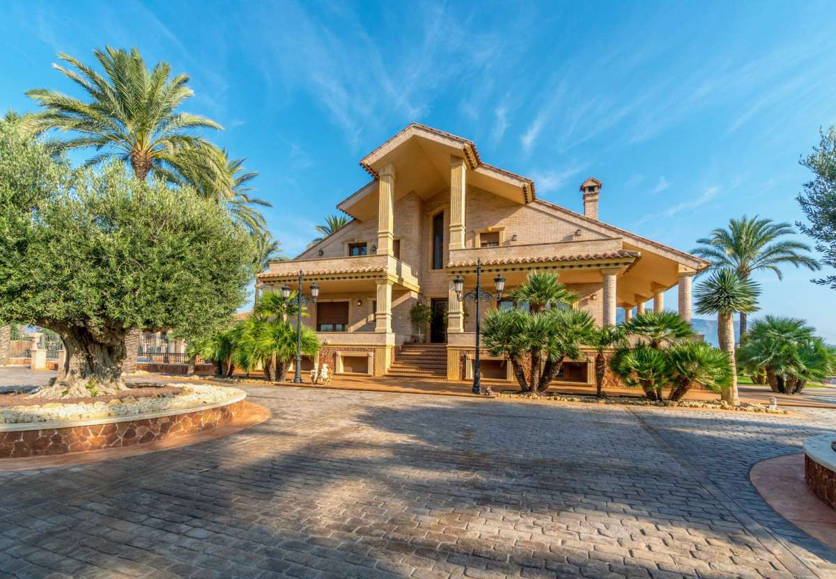 Property main view 37