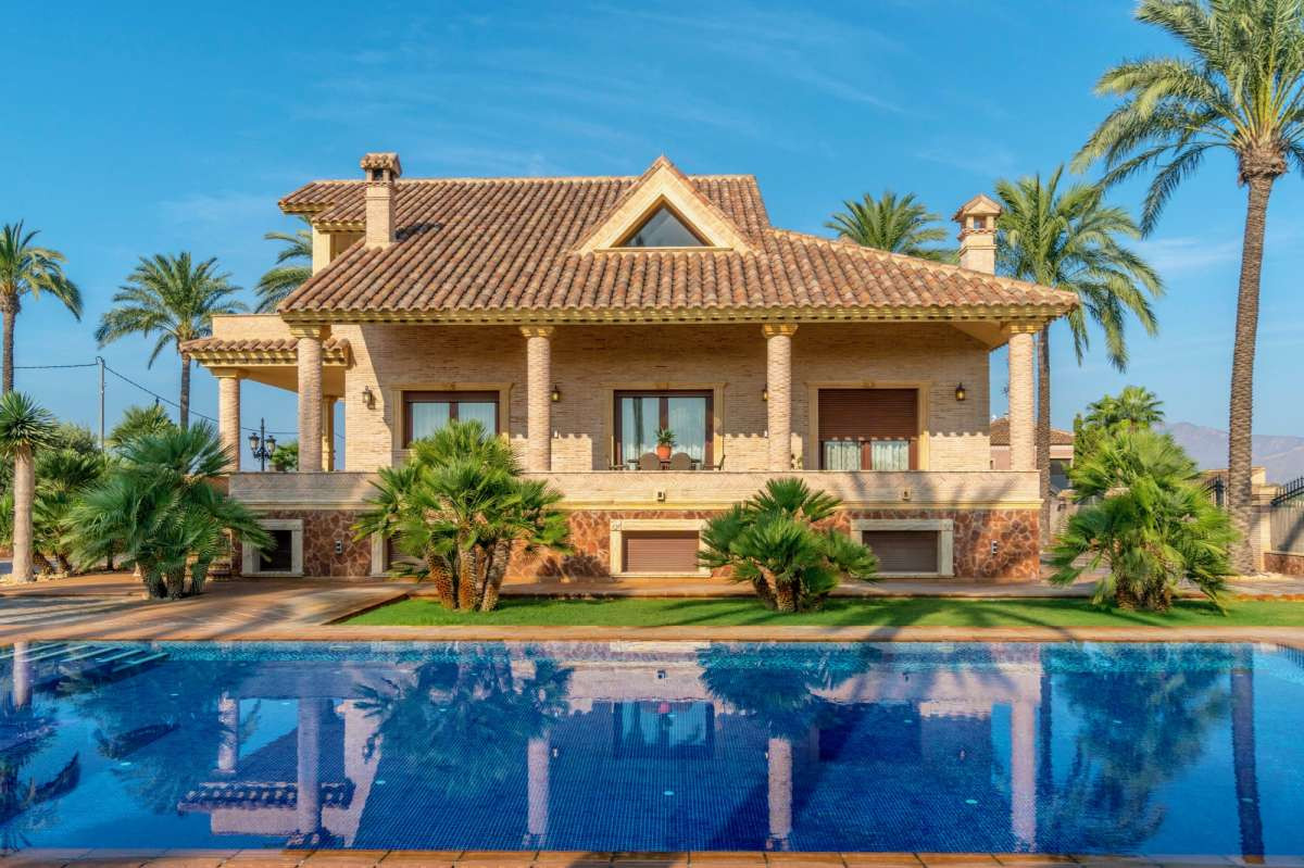 Property main view 42