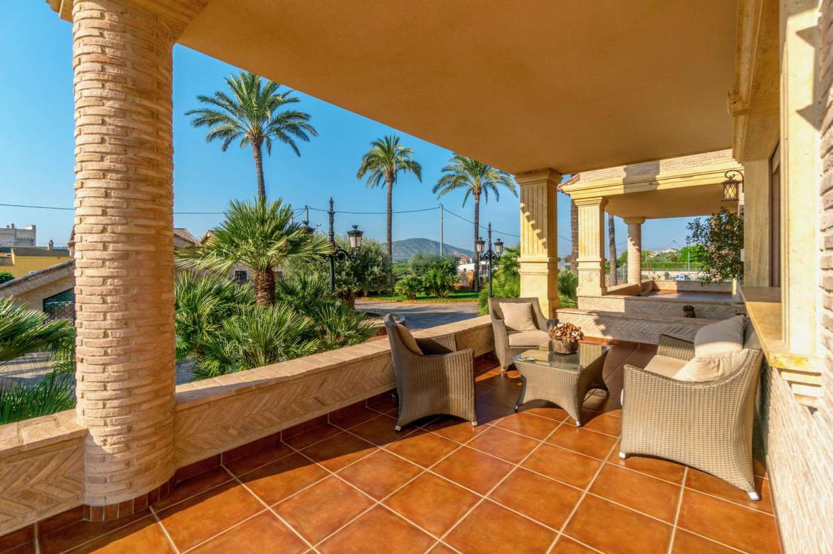 Property main view 45