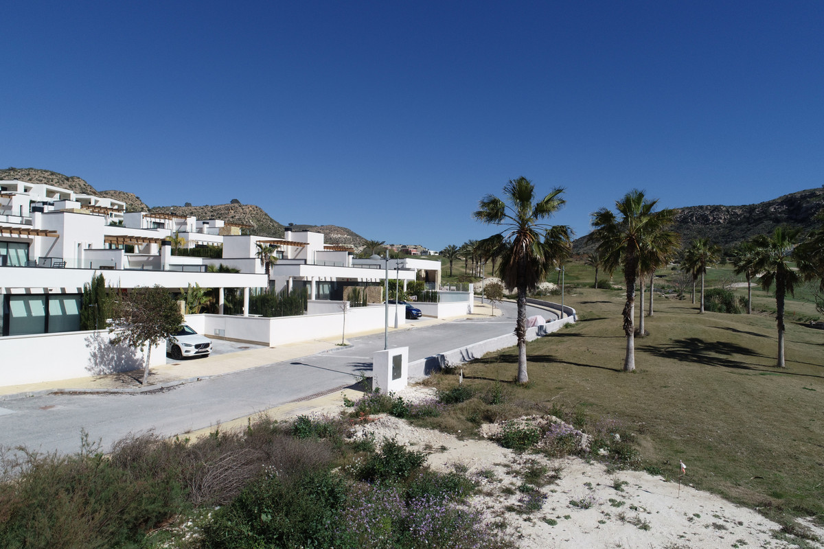 Property main view 64
