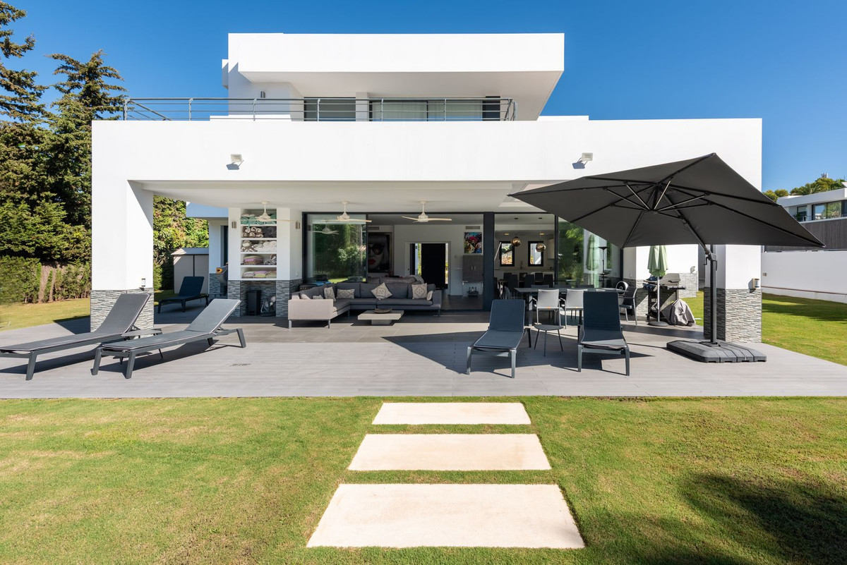 Huis te koop in New Golden Mile | 4 slaapkamers H5135491