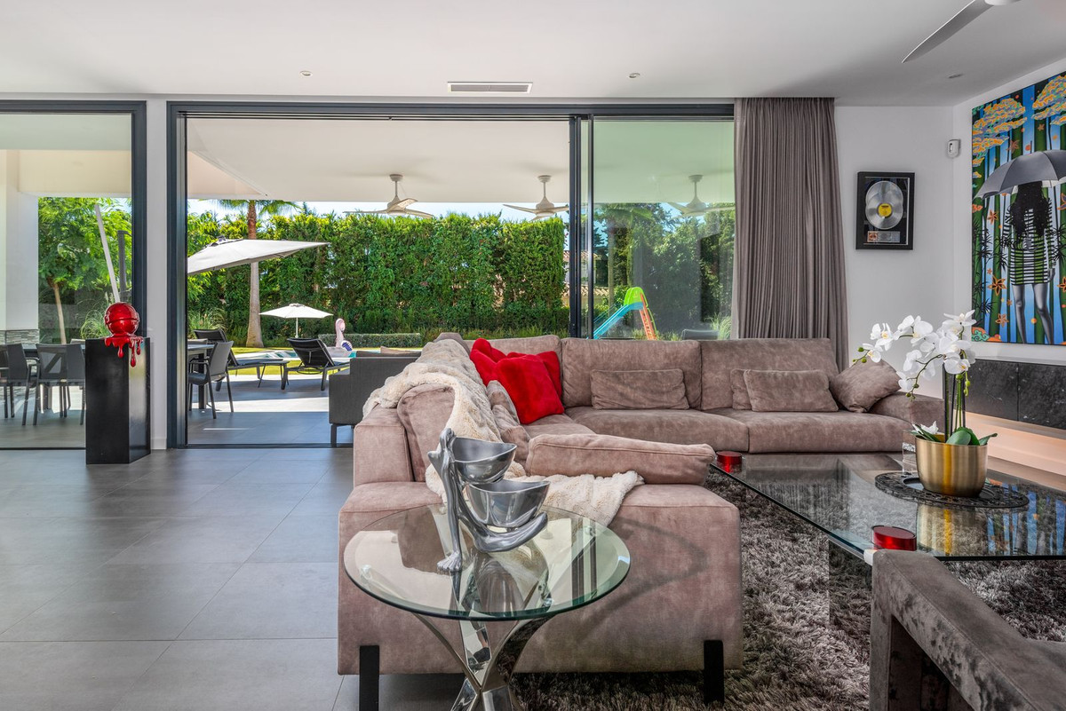 Huis te koop in New Golden Mile | 4 slaapkamers H5135491