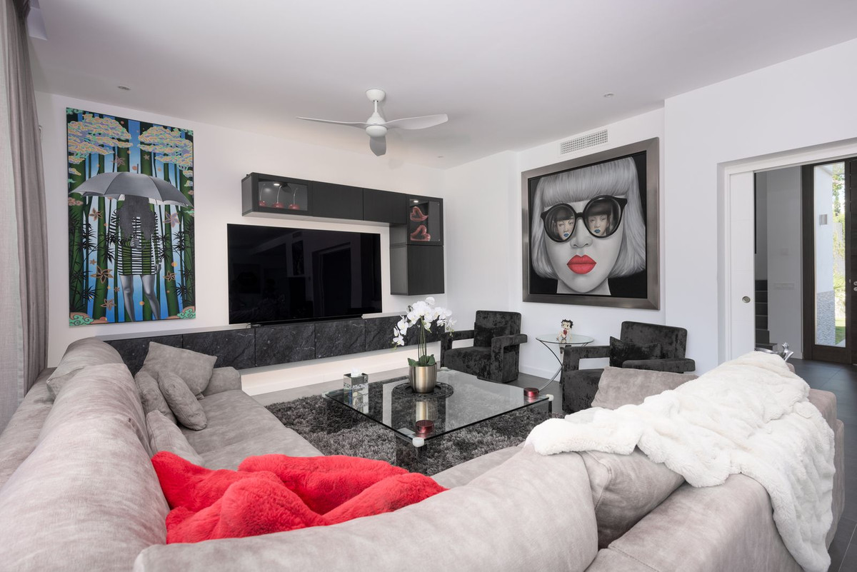 Huis te koop in New Golden Mile | 4 slaapkamers H5135491