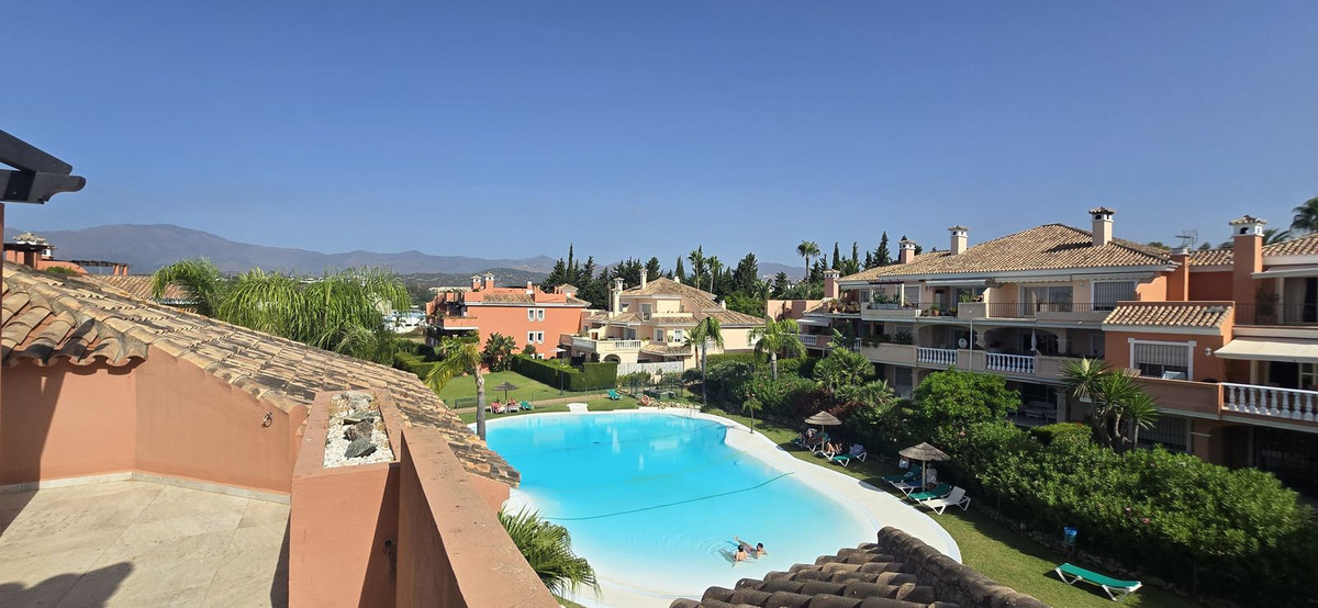 Appartement te koop in New Golden Mile | 3 slaapkamers H5463805