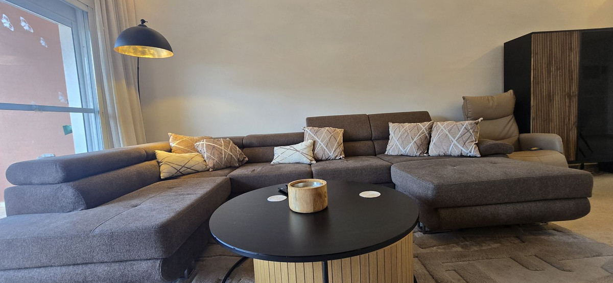 Appartement te koop in New Golden Mile | 3 slaapkamers H5463805