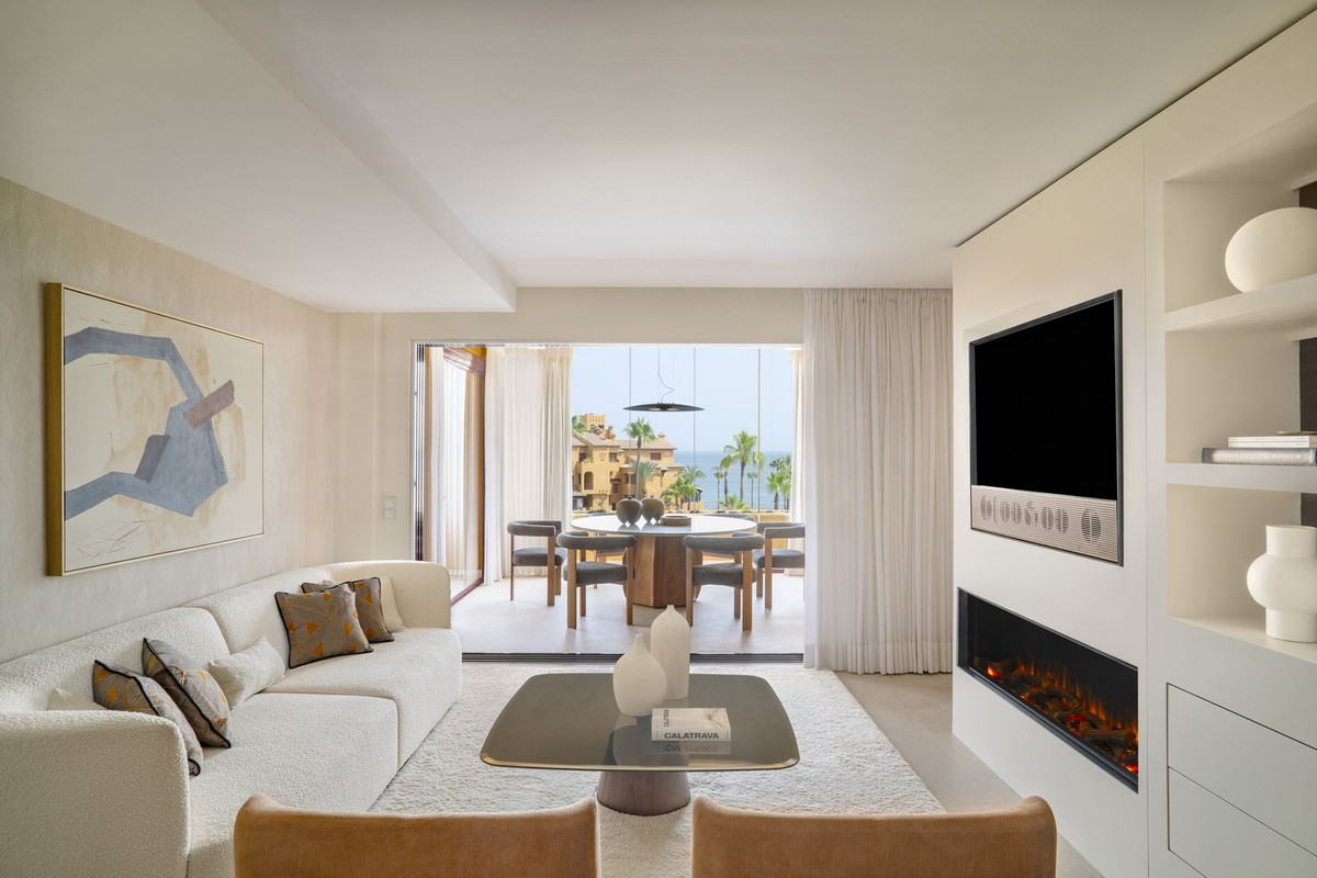 Kantoor te koop in New Golden Mile | 3 slaapkamers H5488585