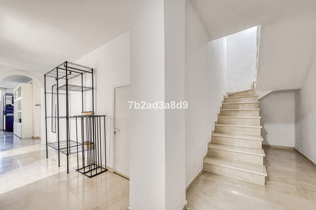 Appartement te koop in Nueva Andalucía | 5 slaapkamers H5273944